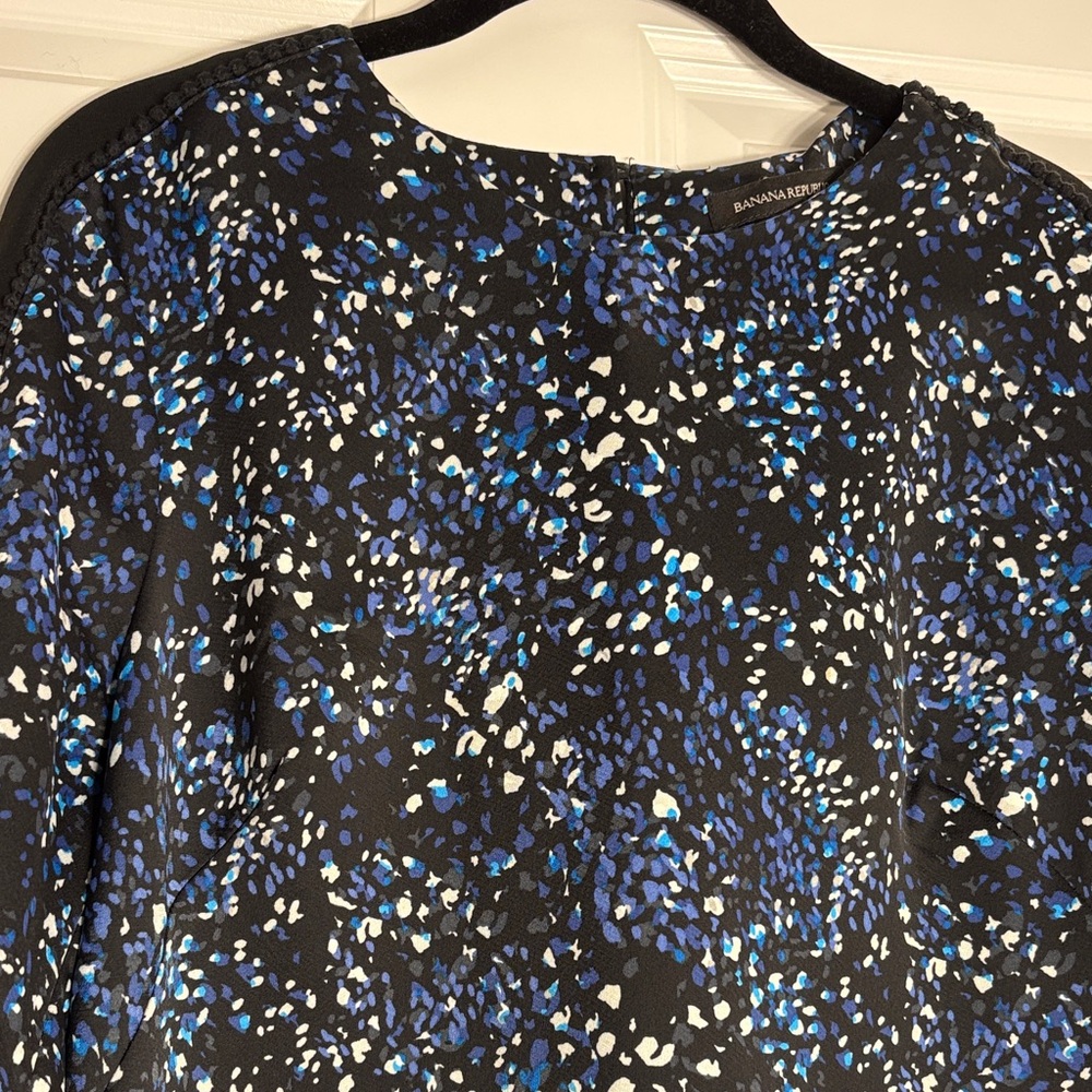 Banana Republic Black and Blue Long Sleeve Dress